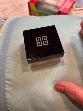 Givenchy Black and Beige Powder Compact nwot